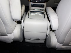 2013款 3.6L 自动 豪华版 7座