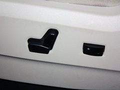 2013款 3.6L 自动 豪华版 7座