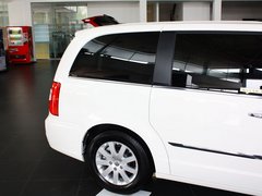 2013款 3.6L 自动 豪华版 7座
