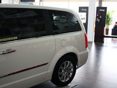 2013款 3.6L 自动 豪华版 7座