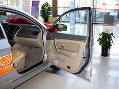 2012款 1.6 自动 豪华型