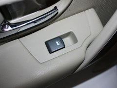 2012款 1.6 手动 尊贵型