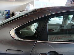 2012款 1.6 手动 尊贵型