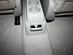 2012款 1.6 手动 尊贵型