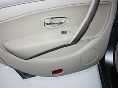 2012款 1.6 手动 尊贵型