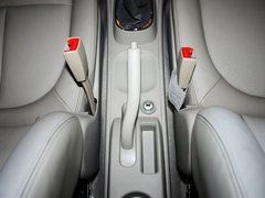 2012款 1.6 手动 尊贵型