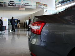 2012款 1.6 手动 尊贵型