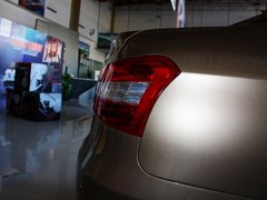 2012款 1.6 手动 尊贵型