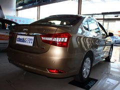 2012款 1.6 手动 尊贵型