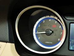 2012款 1.5L CVT 豪华型