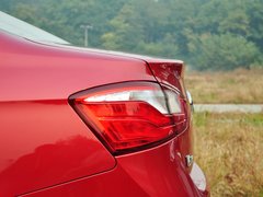 2012款 1.5L CVT 豪华型