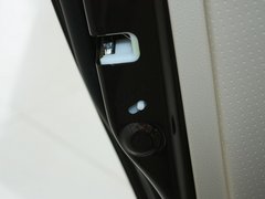 2012款 1.5L 手动 旗舰型