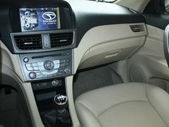 2012款 1.5L 手动 旗舰型