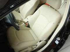 2012款 1.5L 手动 旗舰型
