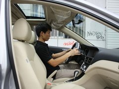 2012款 1.5L CVT 旗舰型