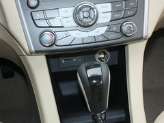 2012款 1.5L CVT 旗舰型