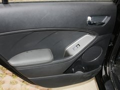 2013款 1.6L 自动 GL