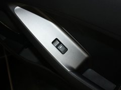 2013款 1.6L 自动 GL