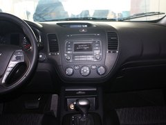 2013款 1.6L 自动 GL