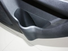 2012款 1.6L 手动 豪华型 5座