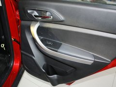 2012款 1.6L 手动 豪华型 5座