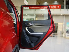 2012款 1.6L 手动 豪华型 5座
