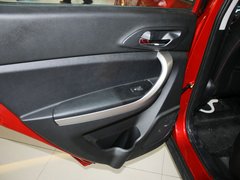 2012款 1.6L 手动 豪华型 5座