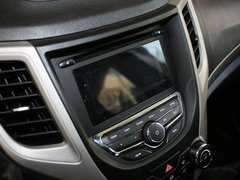 2012款 1.6L 手动 豪华型 5座