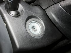 2012款 1.6L 手动 豪华型 5座
