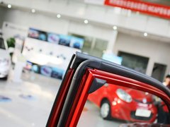 2012款 1.6L 手动 豪华型 5座