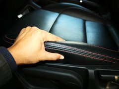 2012款 1.6L 手动 豪华型 5座