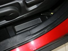2012款 1.6L 手动 豪华型 5座
