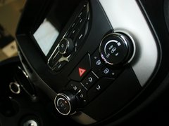 2012款 1.6L 手动 豪华型 5座