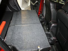2012款 1.6L 手动 豪华型 5座