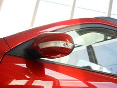 2012款 1.6L 手动 豪华型 5座