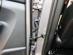 2012款 1.6L 手动 豪华型 5座