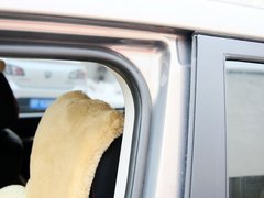 2012款 1.6L 手动 豪华型 5座