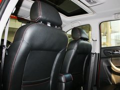 2012款 1.6L 手动 豪华型 5座
