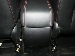 2012款 1.6L 手动 豪华型 5座