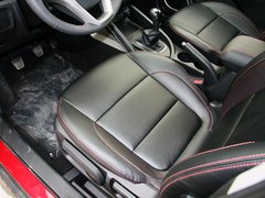 2012款 1.6L 手动 豪华型 5座