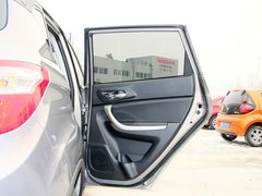 2012款 1.6L 手动 豪华型 5座