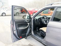 2012款 1.6L 手动 豪华型 5座