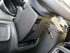 2012款 1.6L 手动 豪华型 5座