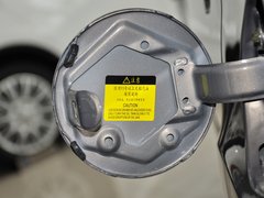 2012款 1.6L 手动 豪华型 5座