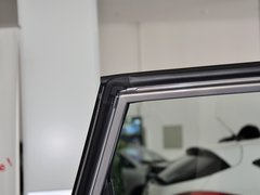 2012款 1.6L 手动 豪华型 5座