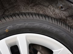 2012款 1.6L 手动 豪华型 5座