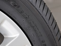2012款 1.6L 手动 豪华型 5座