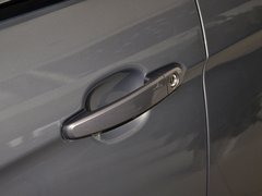 2012款 1.6L 手动 豪华型 5座