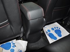 2012款 1.6L 手动 豪华型 5座