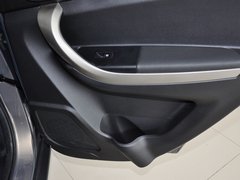 2012款 1.6L 手动 豪华型 5座